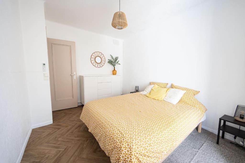 Appartement T3 Climatise Centre Ville 페홀 외부 사진