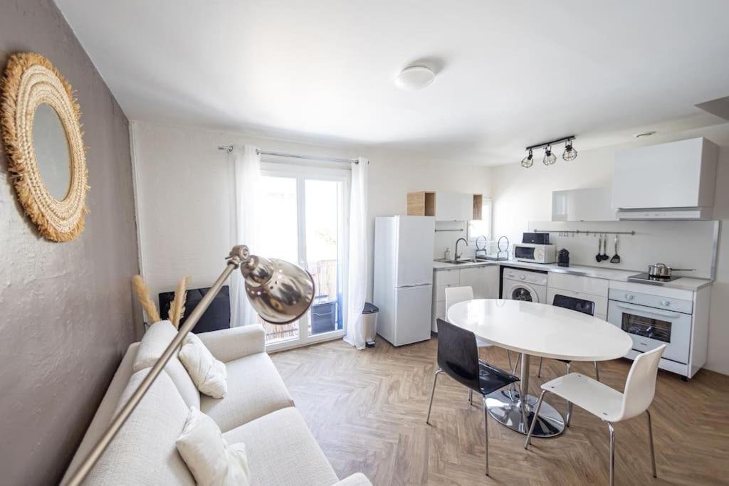 Appartement T3 Climatise Centre Ville 페홀 외부 사진
